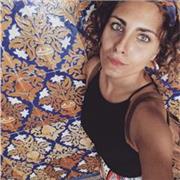 Studentessa in chimica e tecnologia farmaceutica presso Unito, diplomata al Liceo Classico col massimo dei voti